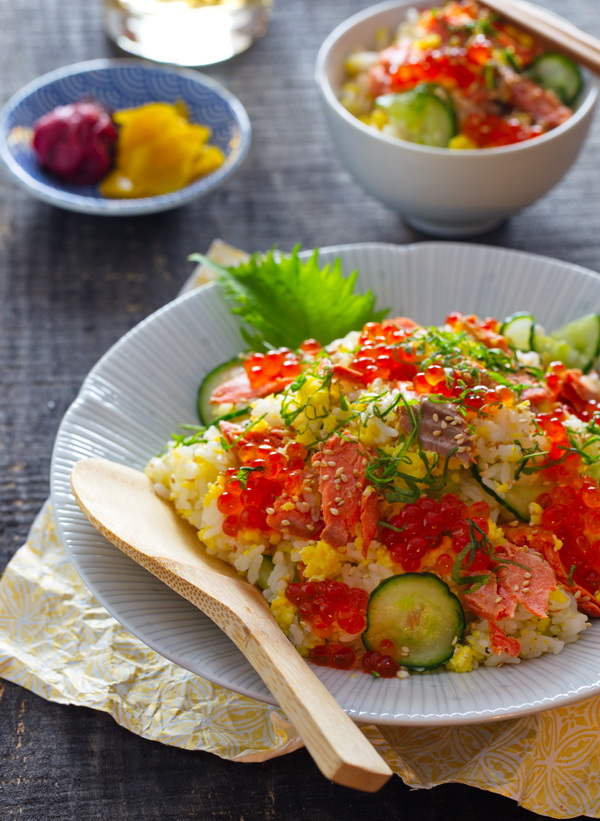 Salmon and Egg Sushi Bowl