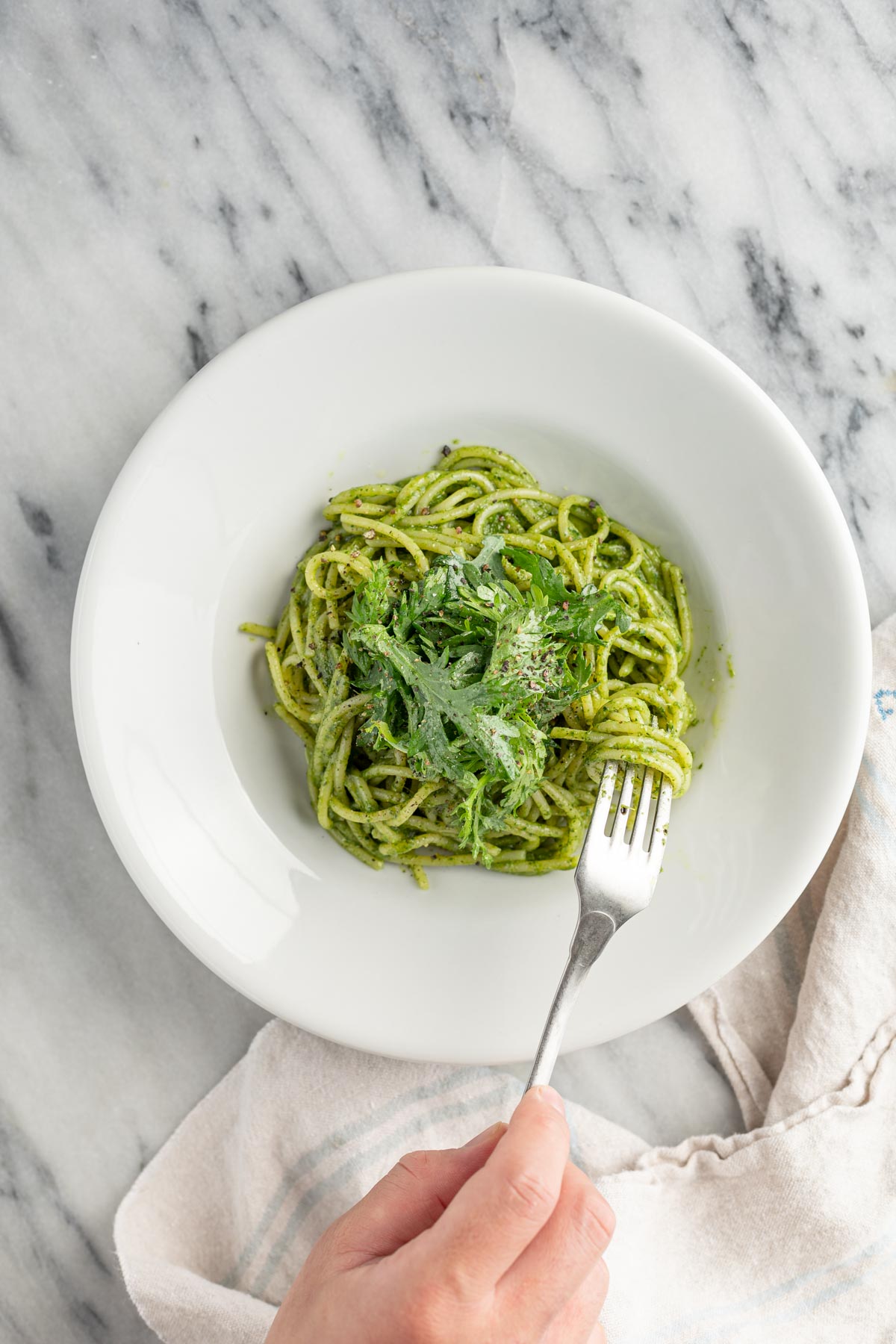 shungiku pesto pasta